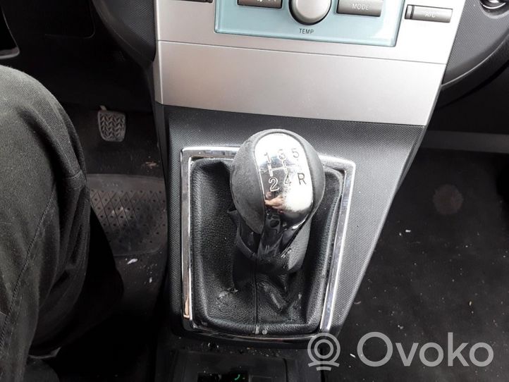 Toyota Corolla E110 Vaihteenvalitsimen verhoilu 