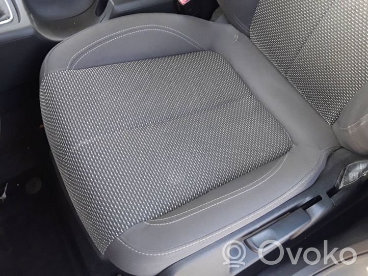 Seat Exeo (3R) Kuljettajan istuin 