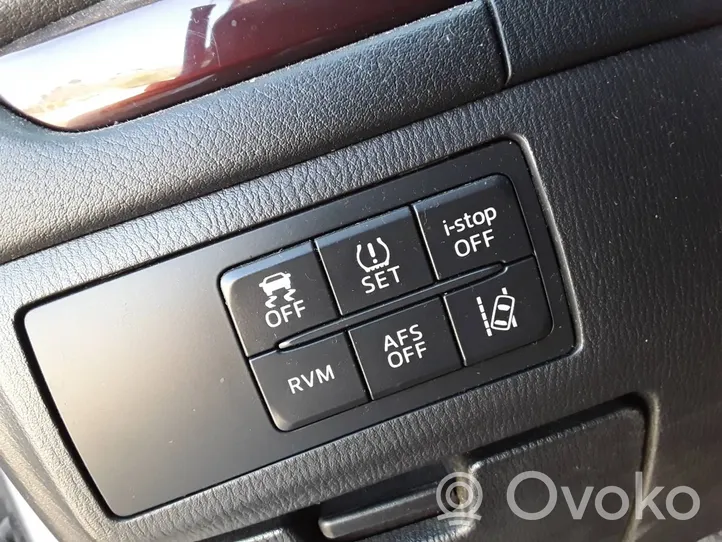 Mazda 6 Citu veidu slēdži / pogas / pārslēdzēji 