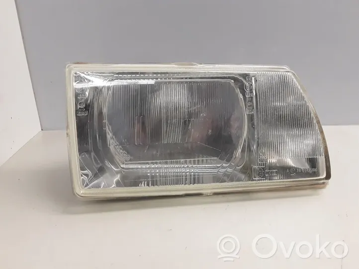 Citroen C15 Lampa przednia 069771