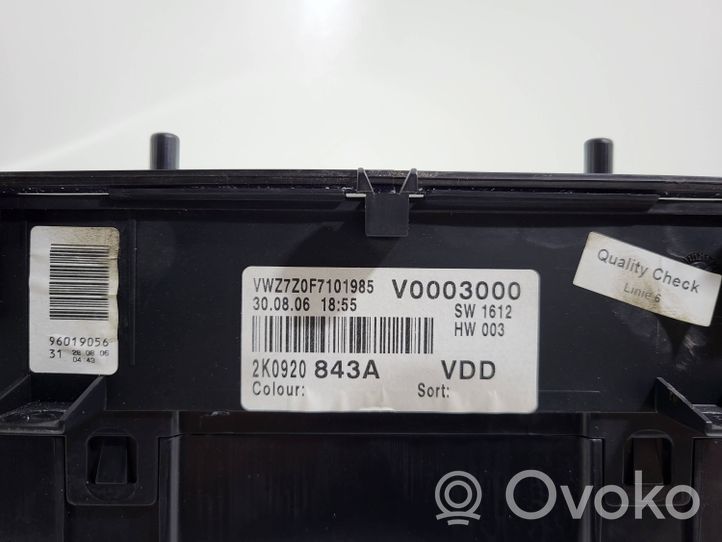 Volkswagen Caddy Tachimetro (quadro strumenti) 2K0920843A