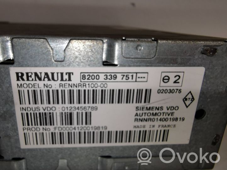 Renault Espace -  Grand espace IV Navigaatioyksikkö CD/DVD-soitin 8200339751