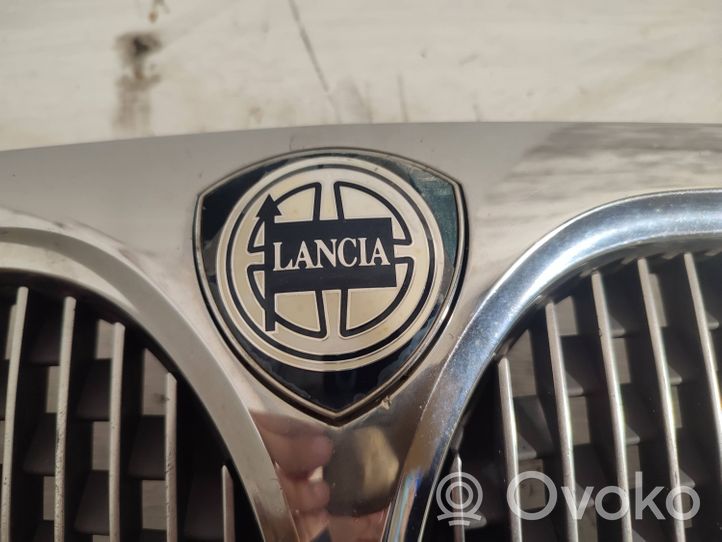Lancia Lybra Grille de calandre avant 