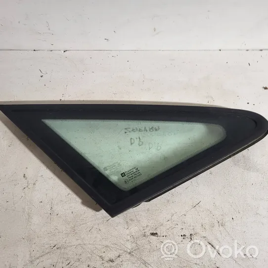 Opel Zafira A Etuoven kulmalasi, neliovinen malli 43R007022