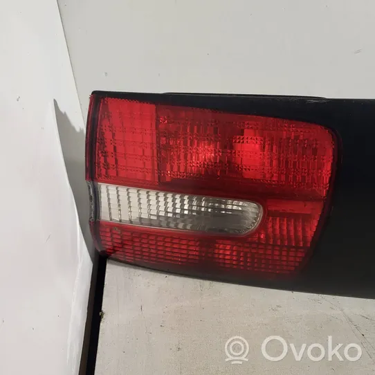 Volvo S40, V40 Éclairage de plaque d'immatriculation 30632612