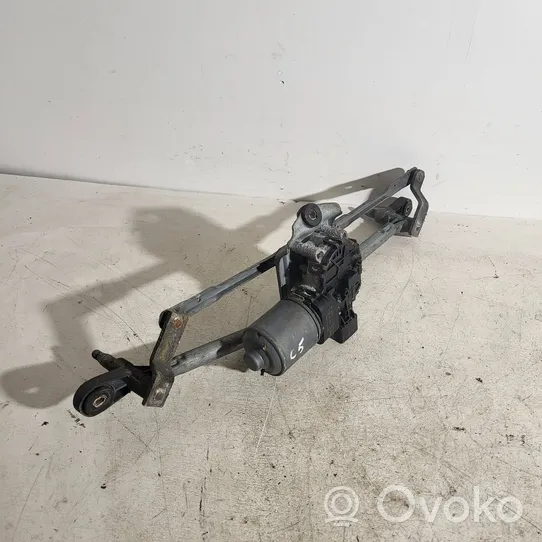 Volvo 440 Front wiper linkage and motor 0390241700