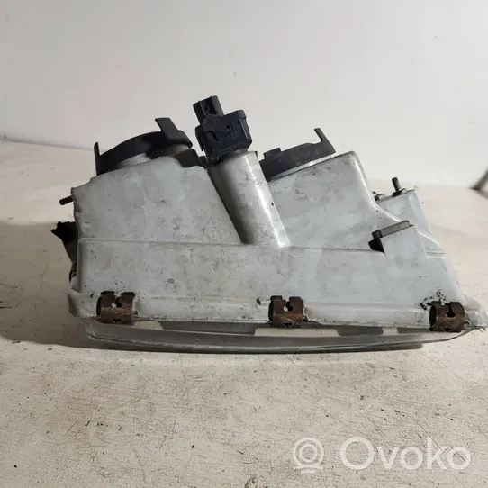 Volvo S40, V40 Lampa przednia 087731109L