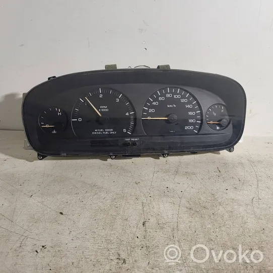 Chrysler Voyager Licznik / Prędkościomierz P04685629AB