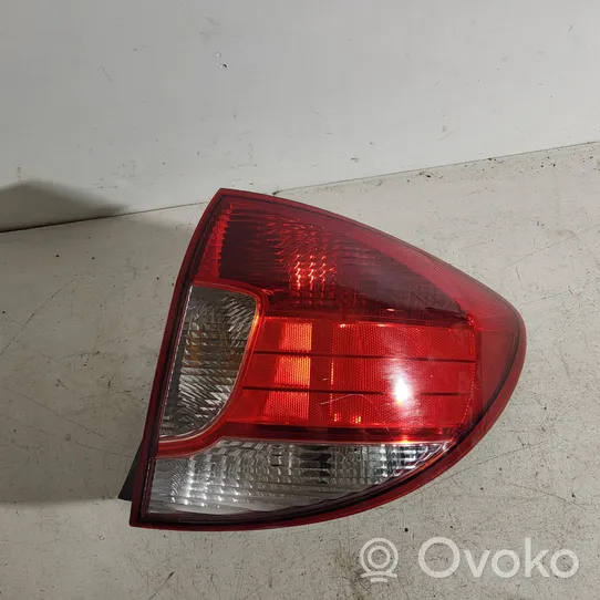 KIA Rio Lampa tylna 