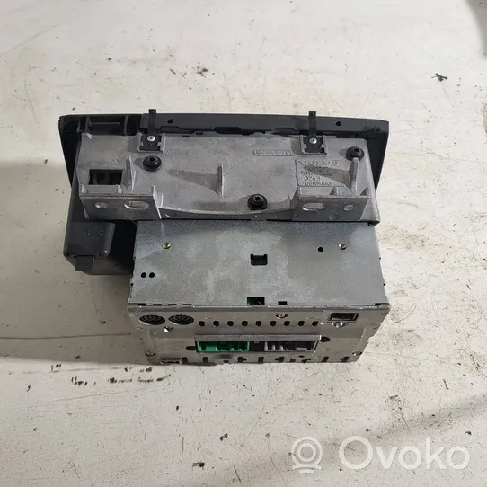 Volvo V70 Radio/CD/DVD/GPS-pääyksikkö 86511521