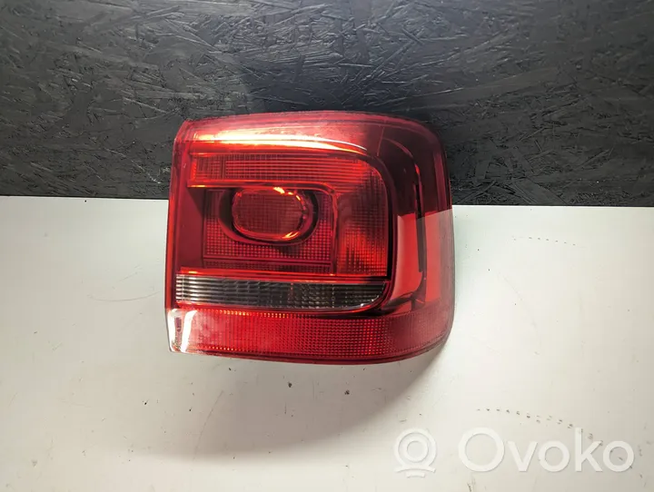 Volkswagen Touran II Lampa tylna 1T0945096R