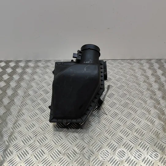 BMW 5 G30 G31 Filtro dell’aria 8620473