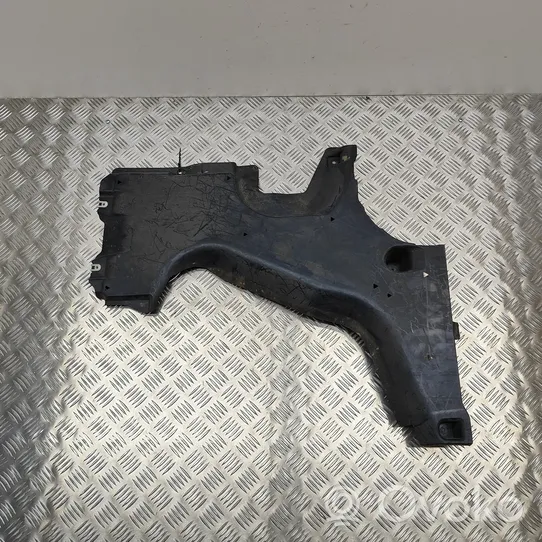 BMW 5 G30 G31 Protezione inferiore del serbatoio del carburante 7441177