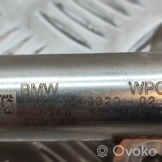 BMW X5 F15 Kraftstoffverteiler Einspritzleiste Verteilerrohr 8649320
