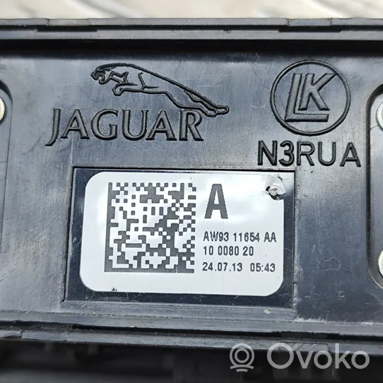 Jaguar XJ X351 Takaluukun avauskytkimen painike/kytkin AW9311654AA