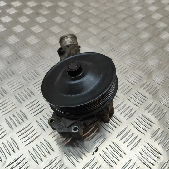 Jaguar XJ X351 Water pump 8W938K500AC