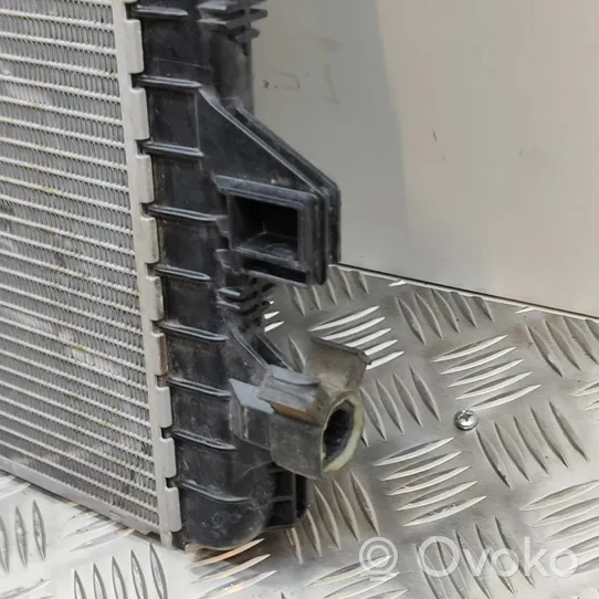 Audi Q3 F3 Radiador del refrigerante 5Q0121251HS