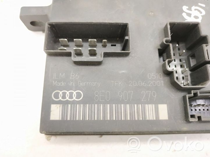 Audi A4 S4 B5 8D Komforto modulis 