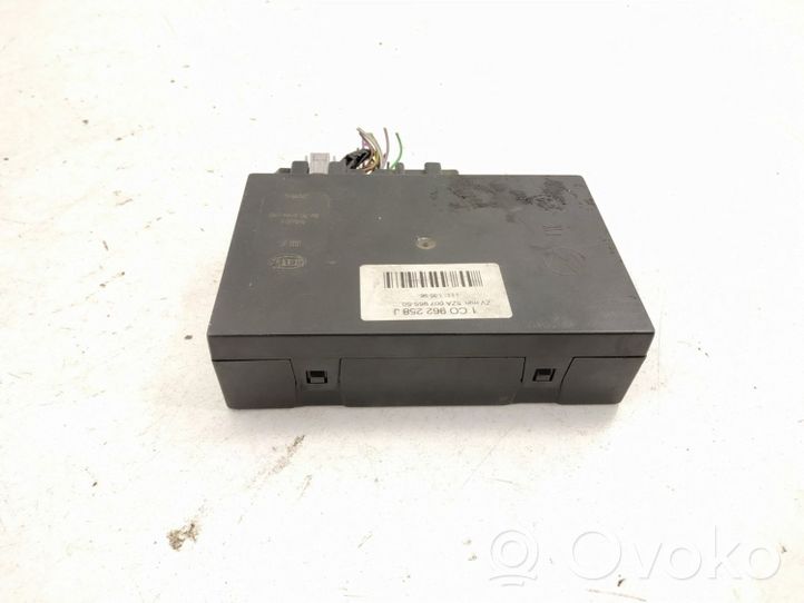 Volkswagen Golf IV Module confort 