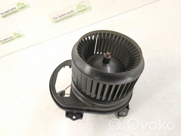 Mercedes-Benz B W246 W242 Ventola riscaldamento/ventilatore abitacolo 