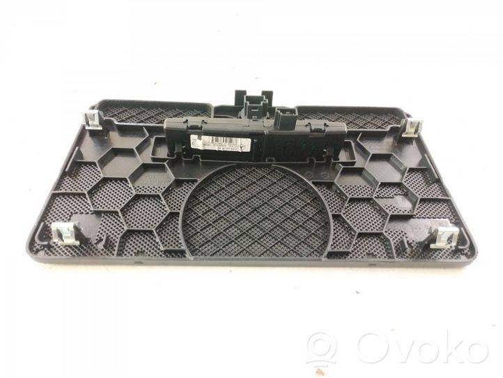 Mercedes-Benz C W204 Griglia di ventilazione centrale cruscotto 