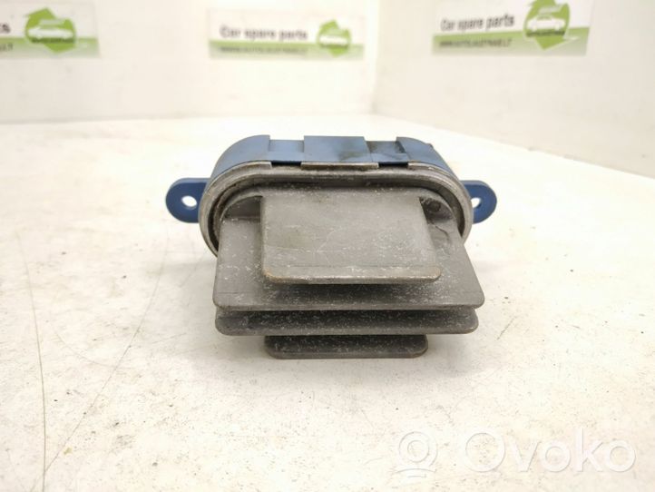 Volkswagen Touareg I Heater blower fan relay 