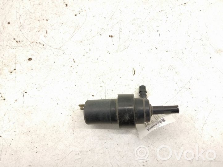 Porsche 944 Windshield washer spray nozzle 