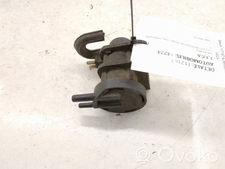 Mercedes-Benz C W202 Sensor / Fühler / Geber 