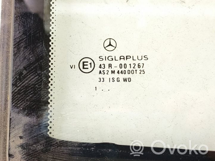 Mercedes-Benz S W140 Pagrindinis galinių durų stiklas 1407300218