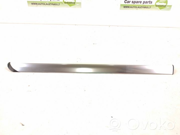 Mercedes-Benz GLK (X204) Rivestimento modanatura del vetro della portiera posteriore A2046701222