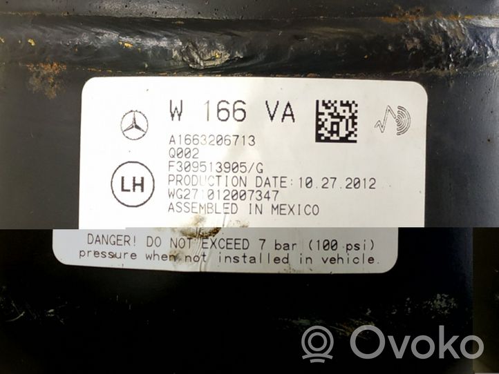 Mercedes-Benz ML W166 Ammortizzatore anteriore a sospensione pneumatica 