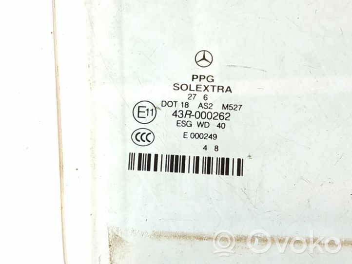 Mercedes-Benz E W211 Vetro del finestrino della portiera posteriore 