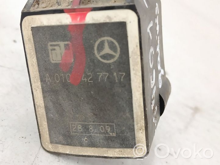 Mercedes-Benz ML W164 Czujnik poziomowania tylnego zawieszenia pneumatycznego 