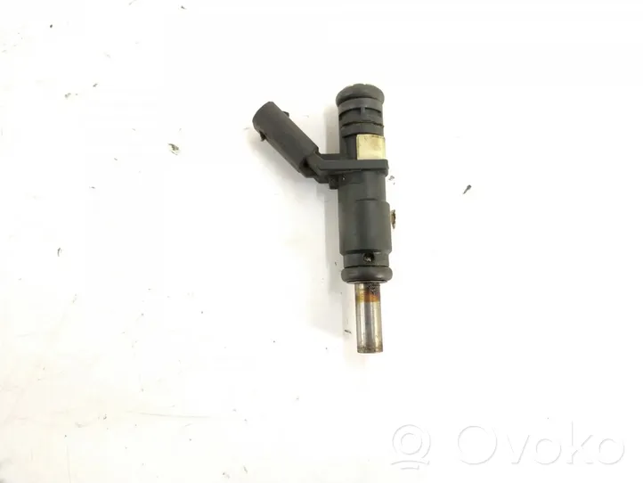 Mercedes-Benz E W211 Fuel injector 