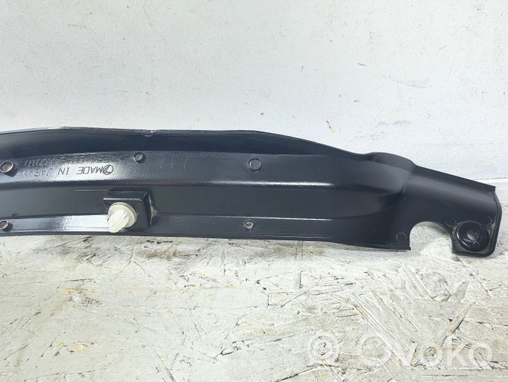 Subaru Legacy Garniture de hayon 63134AG010