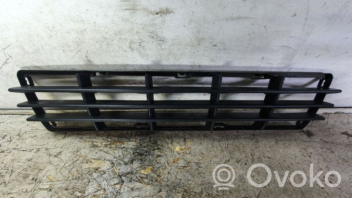 Volvo V50 Front bumper lower grill 30657006