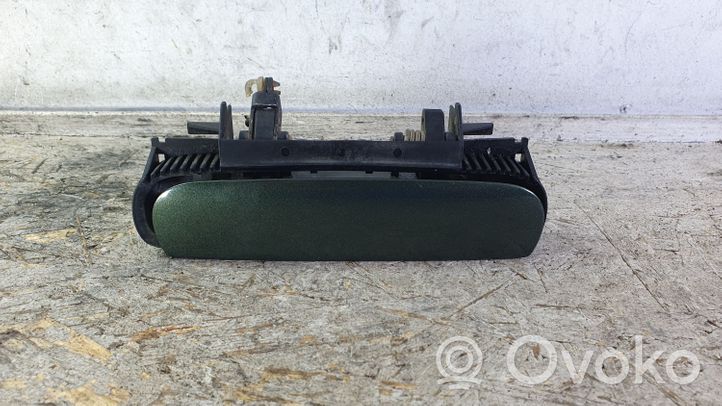 Audi A4 S4 B7 8E 8H Maniglia esterna per portiera anteriore 4B0839885