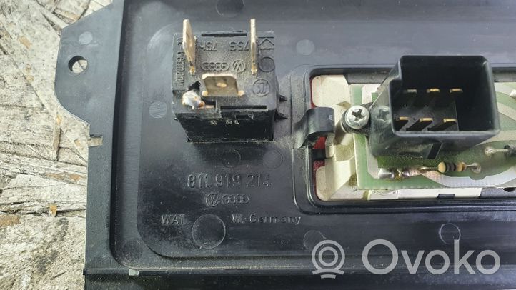 Audi 80 90 B3 Interruptor de bloqueo del diferencial 811919214