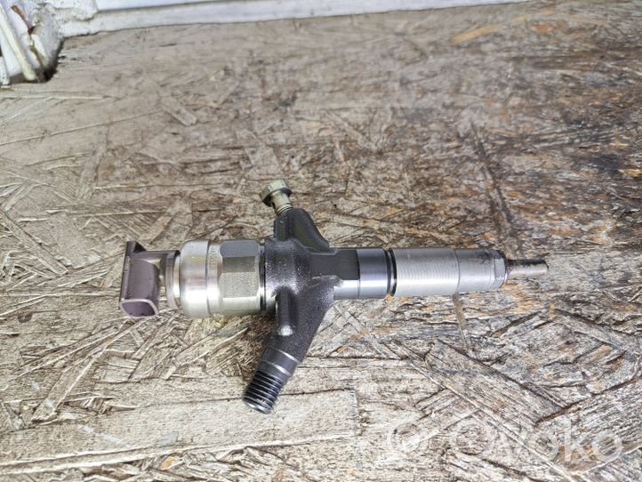 Subaru Forester SG Injecteur de carburant 0950007890