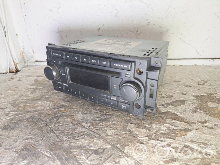 Jeep Grand Cherokee (WK) Radio / CD-Player / DVD-Player / Navigation P05064067AD