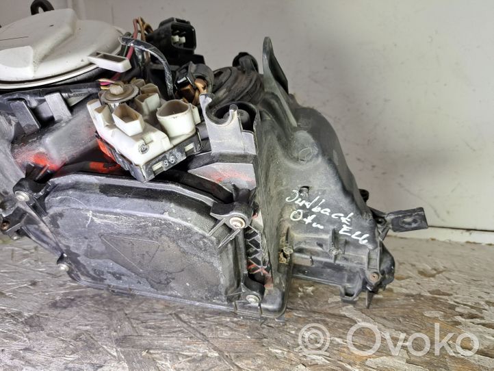 Subaru Outback Lampa przednia 10020959