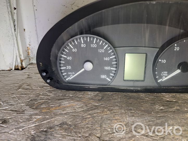 Mercedes-Benz Sprinter W906 Tachimetro (quadro strumenti) A9069005200