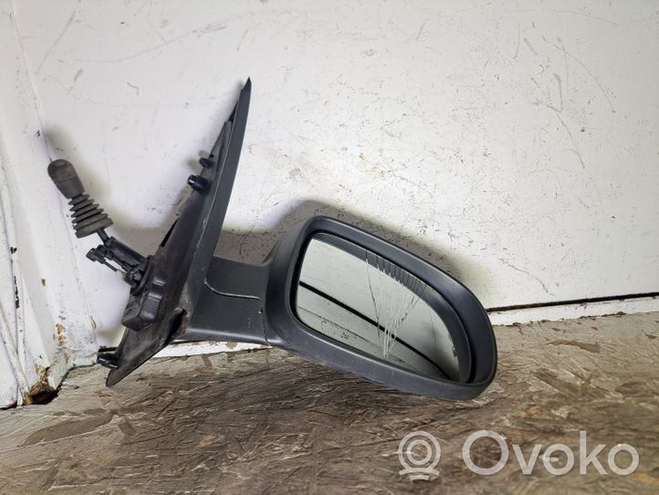 Opel Corsa C Manualne lusterko boczne drzwi 065022R2