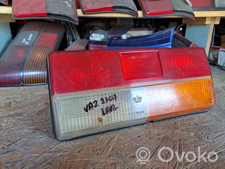 Lada 2107 Lampa tylna 21073716040