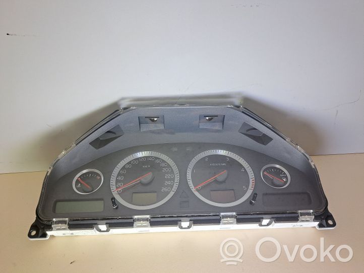 Volvo V70 Spidometras (prietaisų skydelis) 30728791