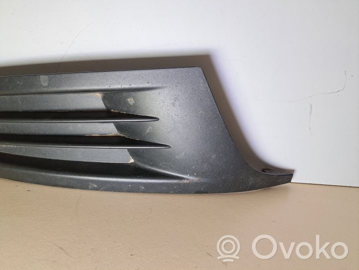 Volkswagen Golf VI Grille antibrouillard avant 5K0853666A