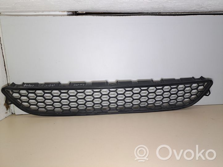 Volvo S60 Grille inférieure de pare-chocs avant 30795021