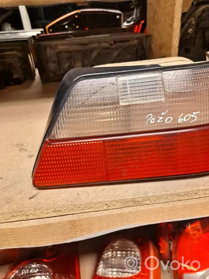 Peugeot 605 Lampa tylna 