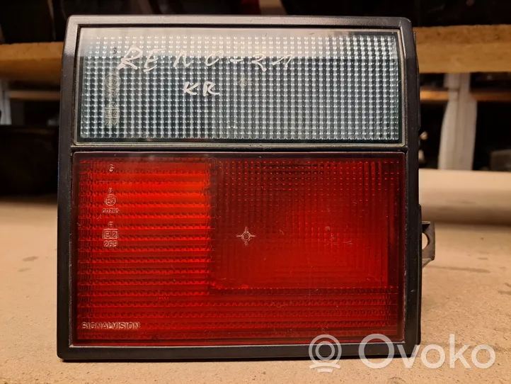 Renault 21 Lampy tylnej klapy bagażnika 21400