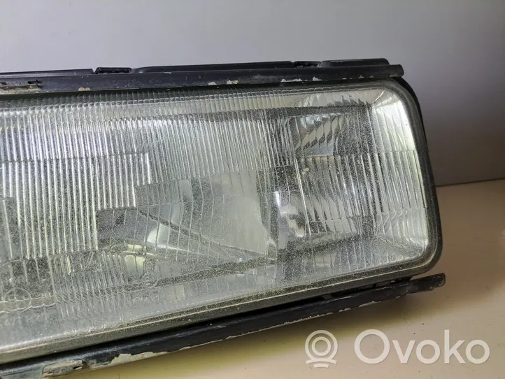 Audi 200 Lampa przednia 1305620582